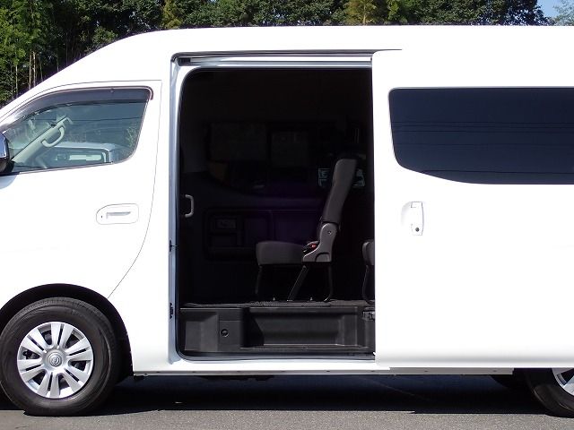 CARAVAN wagon