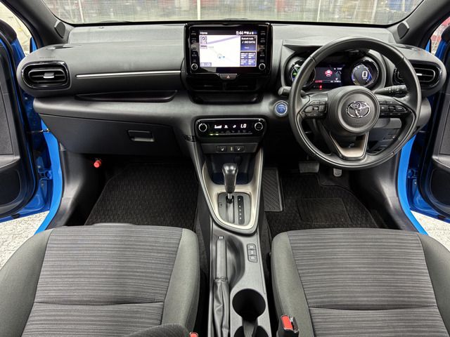 YARIS HYBRID