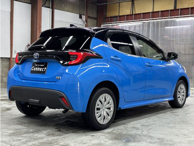 YARIS HYBRID