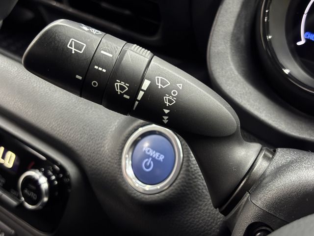 YARIS HYBRID
