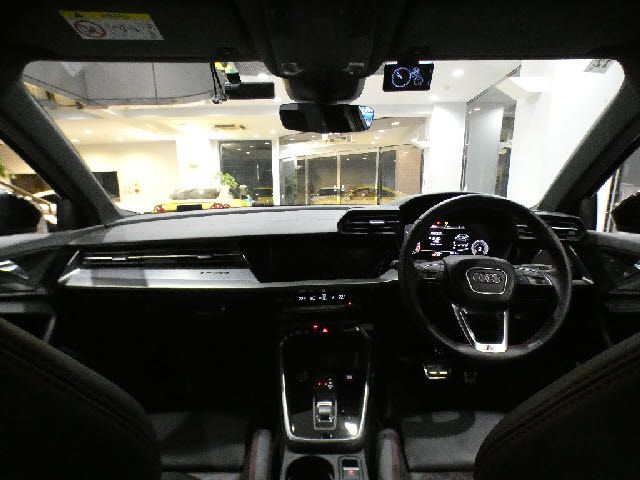AUDI S3 SPORTBACK