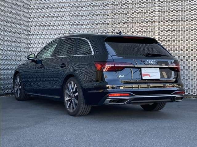 AUDI A4 AVANT