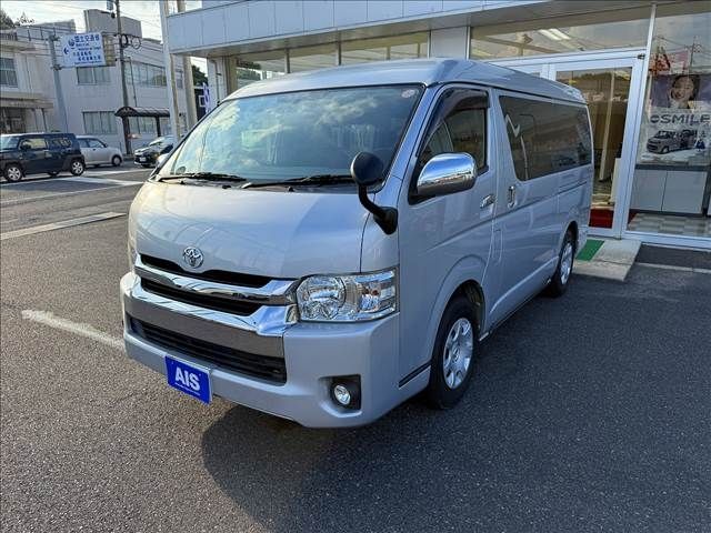 HIACE van 4WD