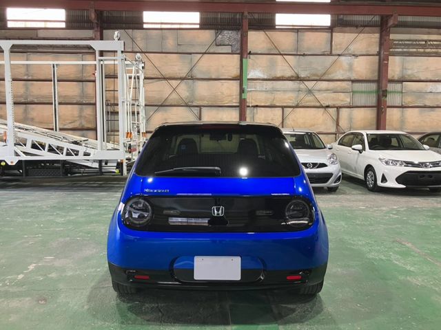 Honda e