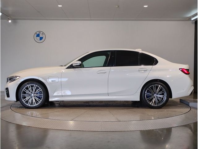 BMW 3series sedan