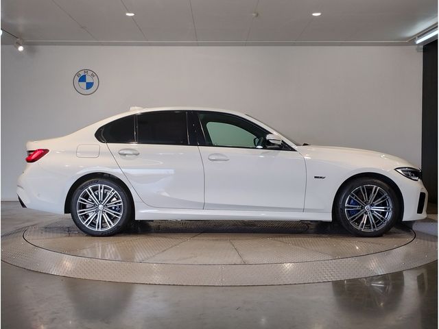 BMW 3series sedan