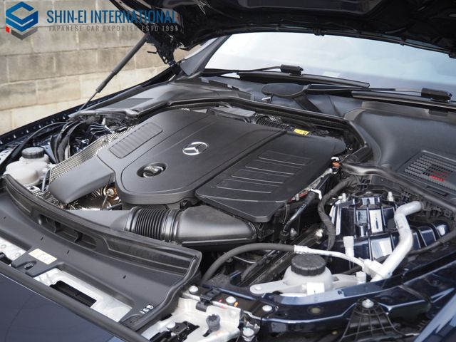 MERCEDES BENZ C class sedan