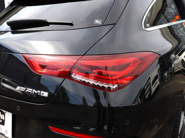 MERCEDES BENZ CLA Shooting Brake