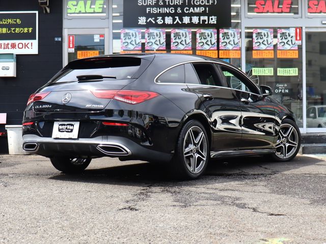 MERCEDES BENZ CLA Shooting Brake