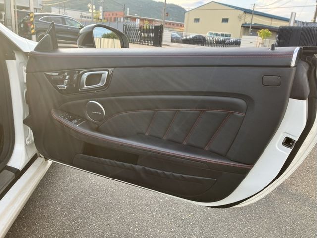 MERCEDES AMG SLC class