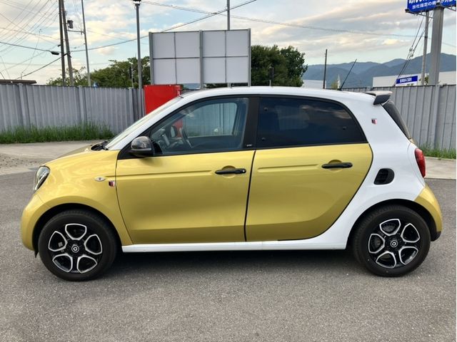 SMART FORFOUR