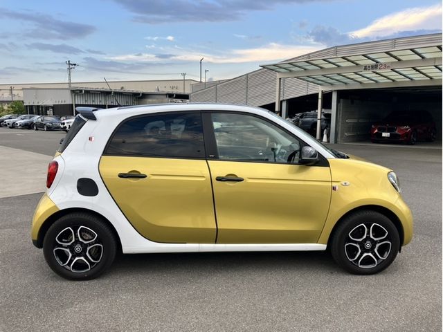 SMART FORFOUR