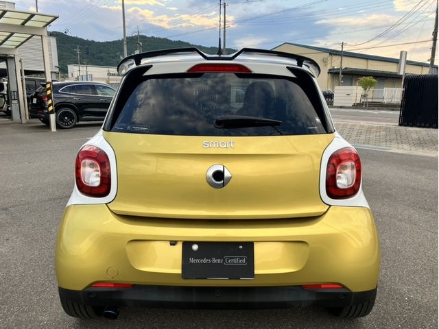SMART FORFOUR