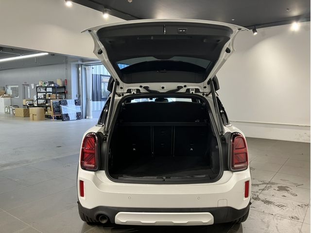 MINI COOPER D CROSSOVER