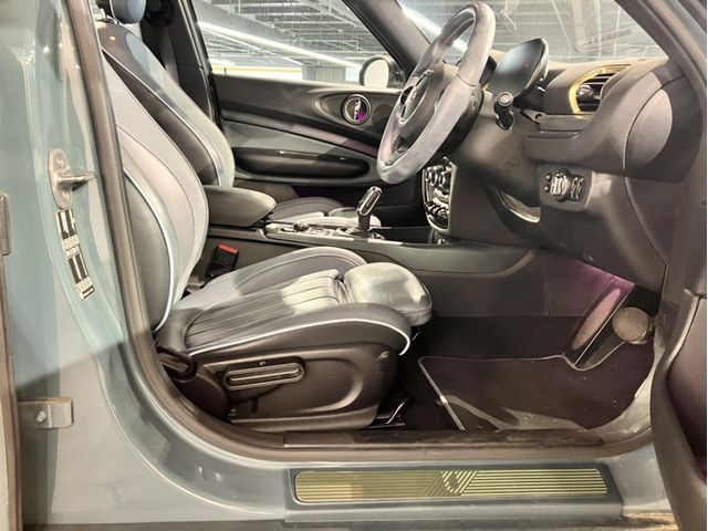 MINI COOPER CLUBMAN