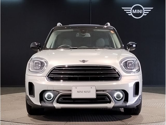 MINI COOPER D CROSSOVER