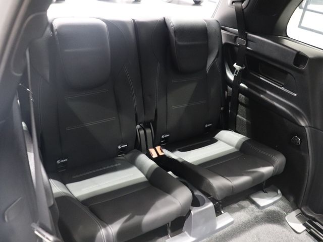 MERCEDES BENZ GLB