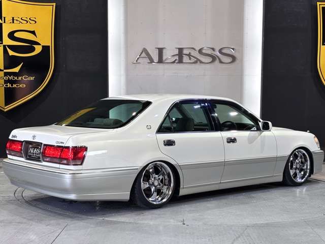 CROWN sedan