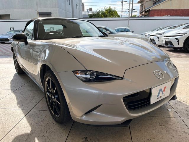 ROADSTER