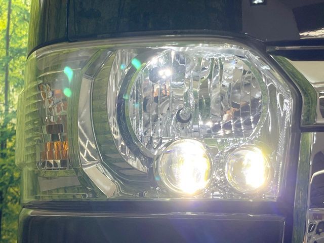 REGIUSACE van 2WD