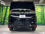 VOXY HYBRID