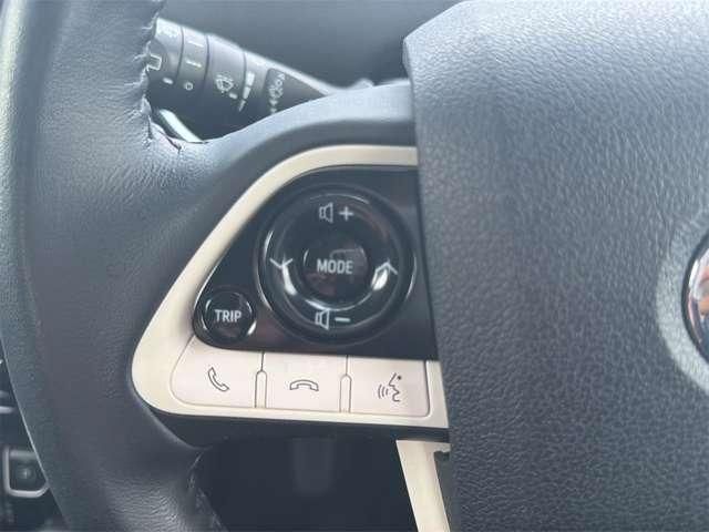 PRIUS 4WD