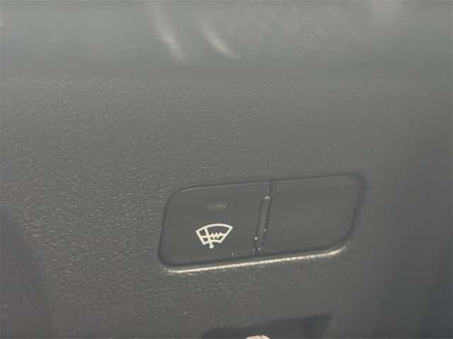 PRIUS 4WD