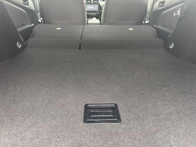 PRIUS 4WD