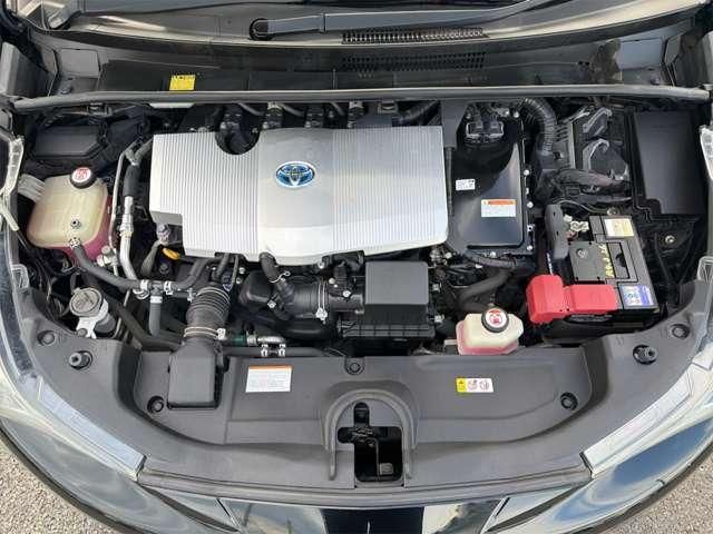 PRIUS 4WD