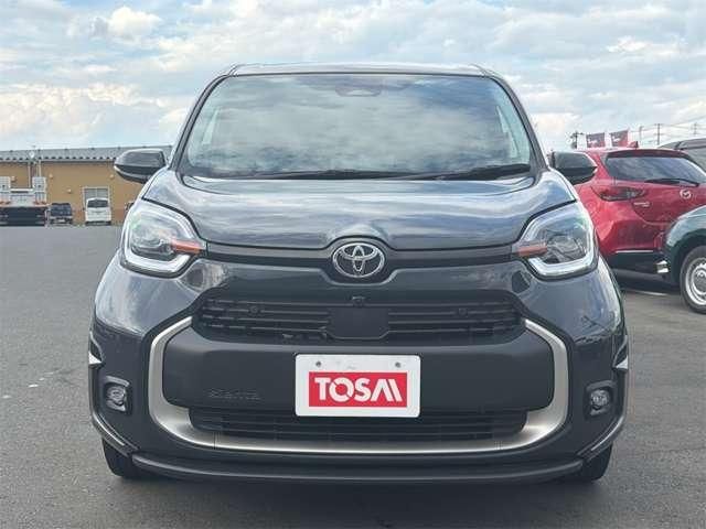 SIENTA HYBRID