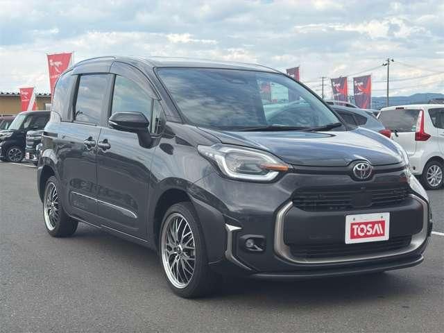 SIENTA HYBRID