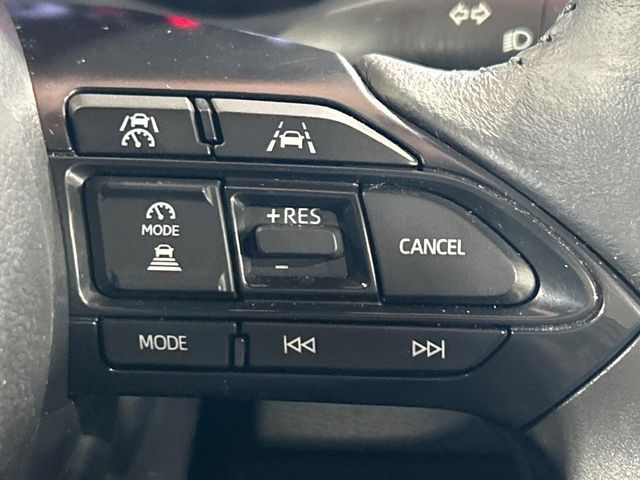YARIS CROSS HYBRID