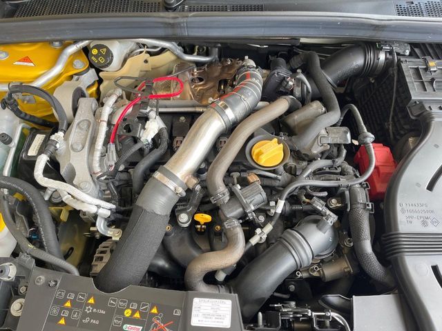 RENAULT MEGANE hatchback