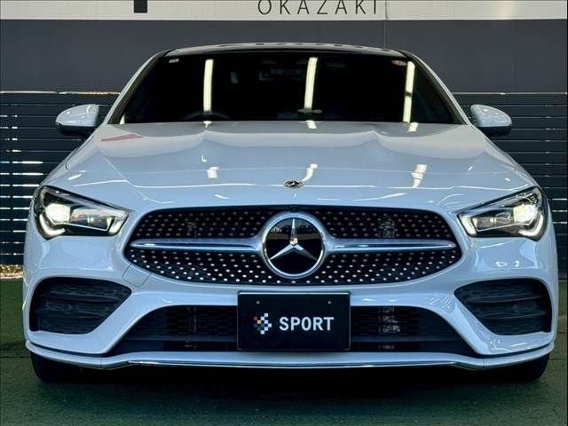 MERCEDES BENZ CLA Shooting Brake