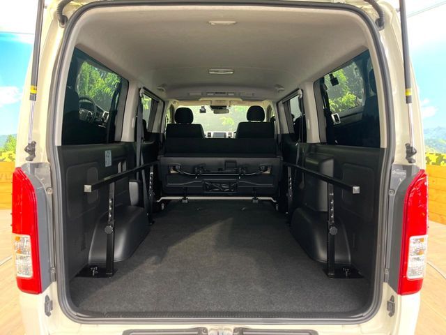 HIACE van 2WD