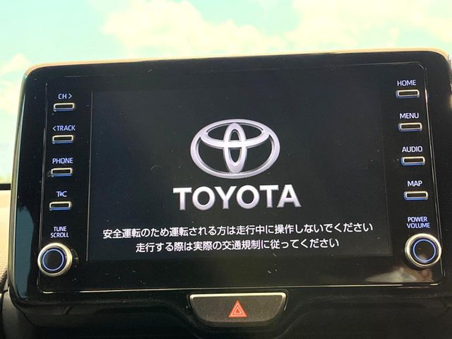 YARIS CROSS HYBRID
