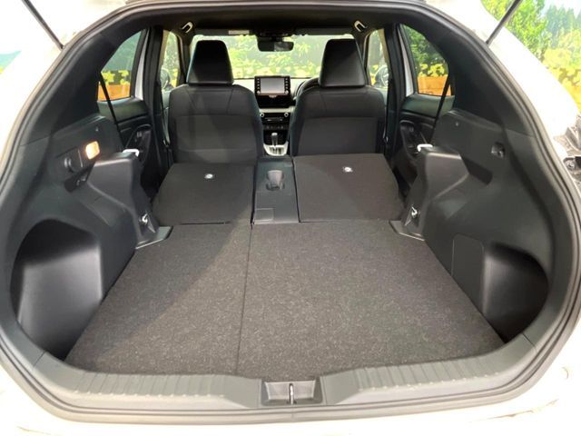 YARIS CROSS HYBRID