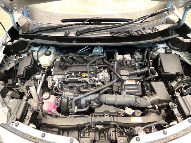 YARIS CROSS HYBRID