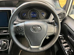 VOXY HYBRID