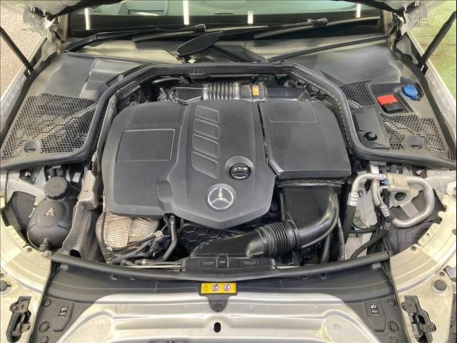 MERCEDES BENZ C class sedan