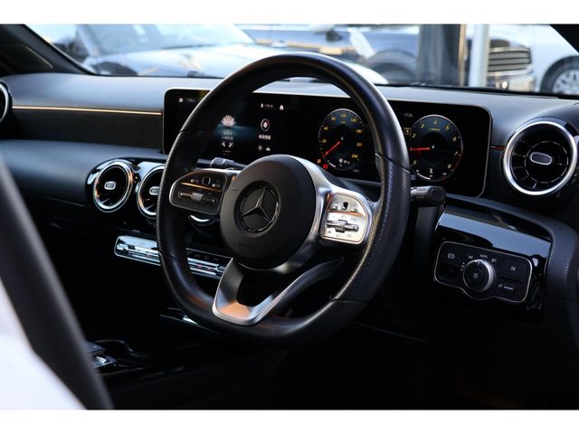 MERCEDES BENZ A class