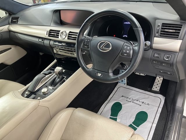 LEXUS LS460