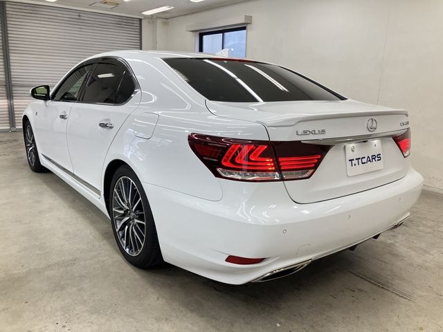 LEXUS LS460
