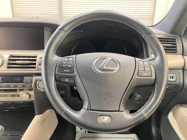 LEXUS LS460