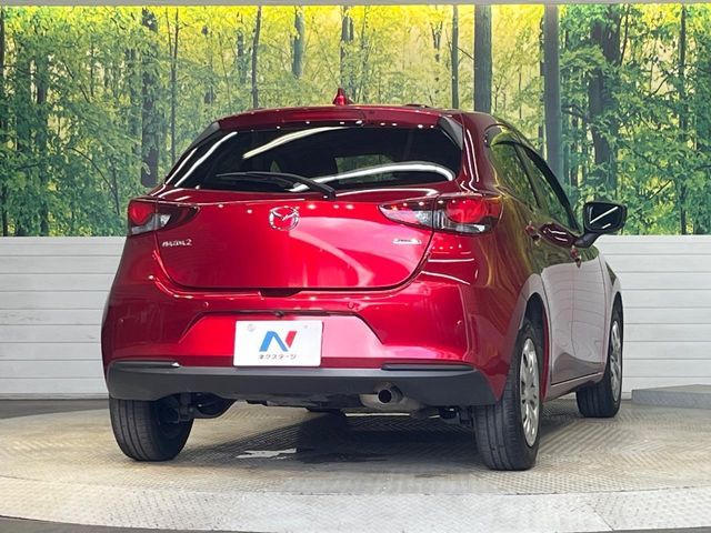 MAZDA2