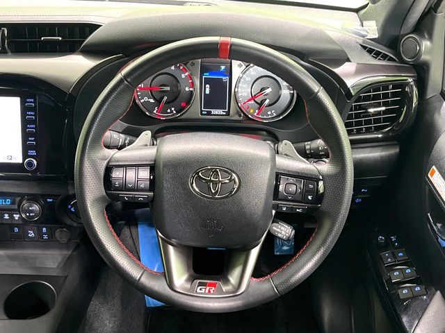 HILUX 4WD
