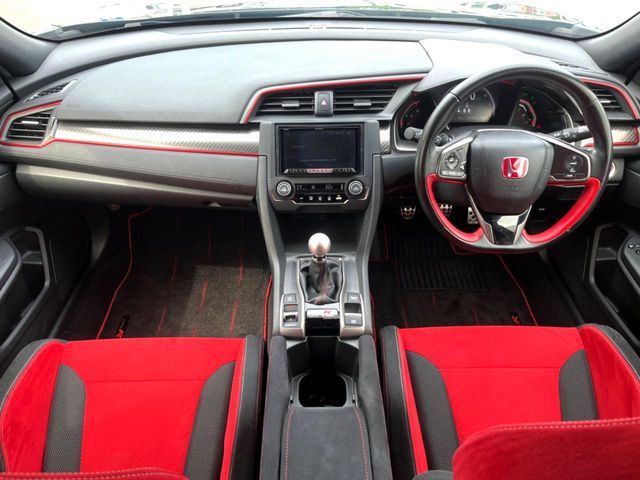 CIVIC hatchback