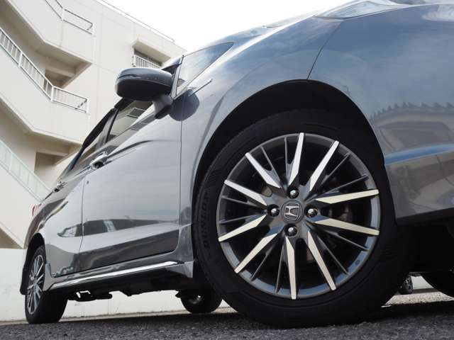 SHUTTLE HYBRID 4WD