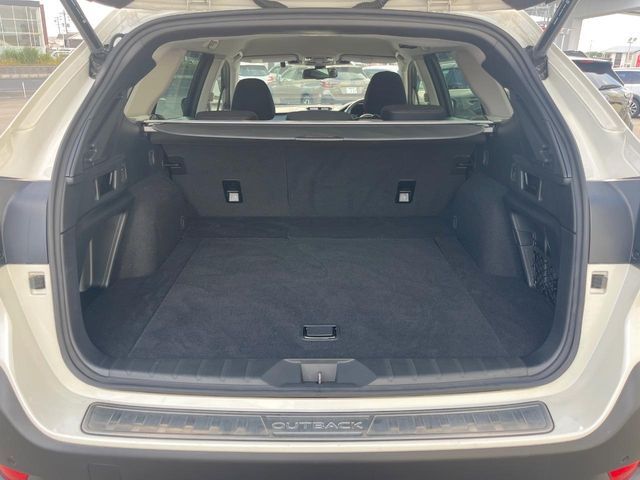 LEGACY OUTBACK