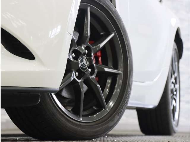 ROADSTER